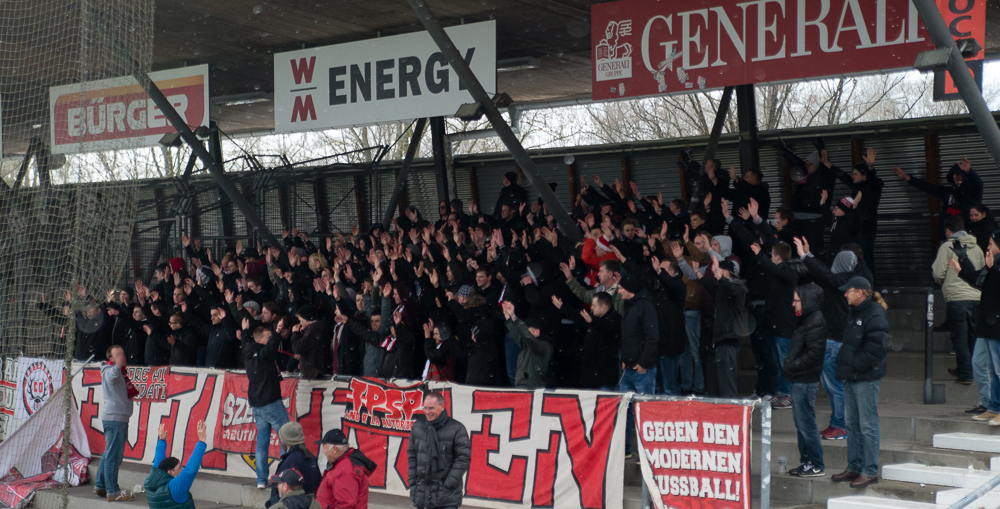 Vermeidbare Niederlage bei den Kickers